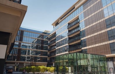 Dubai Office Rents Surge by 19% in Q2 2024 Amidst Low Availability of Commercial Properties