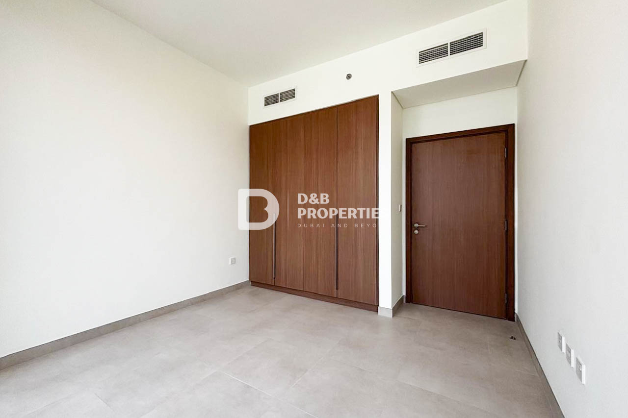 Pool View | Brand New | Negotiable | Vacant