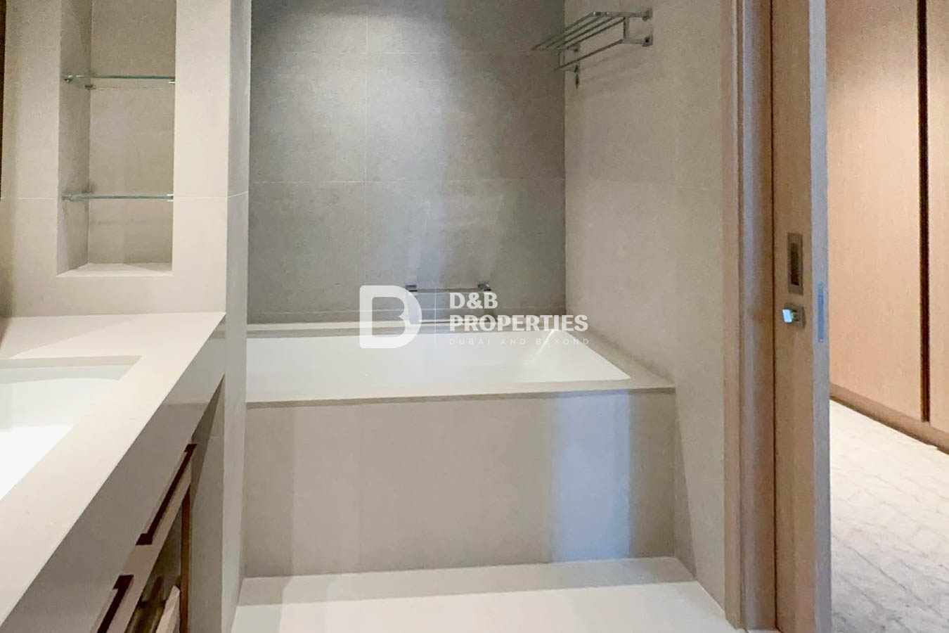 Vacant Soon | Lower Floor | Dubai Mall Access