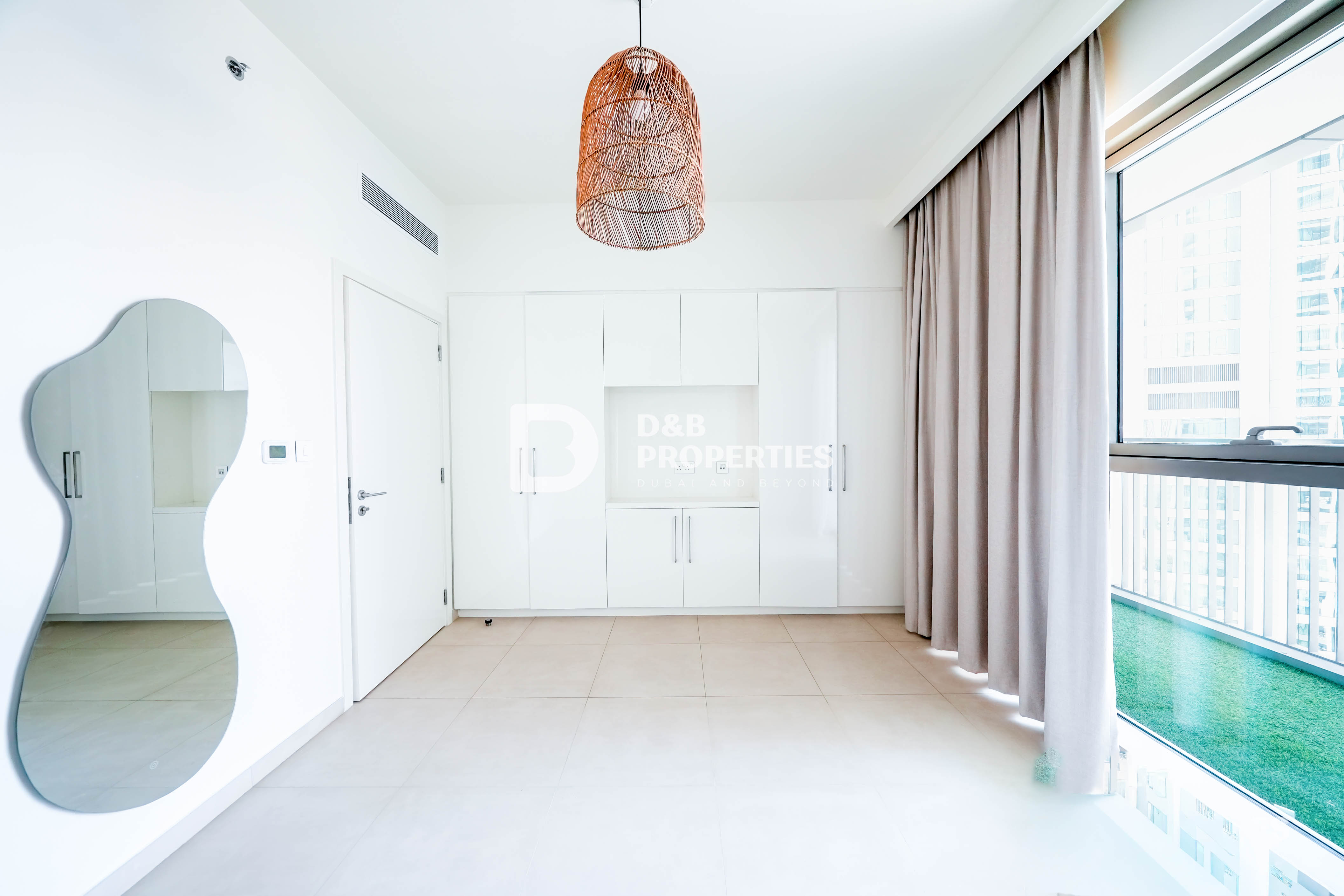 BURJ KHALIFA VIEW | READY TO MOVE | LOW FLOOR