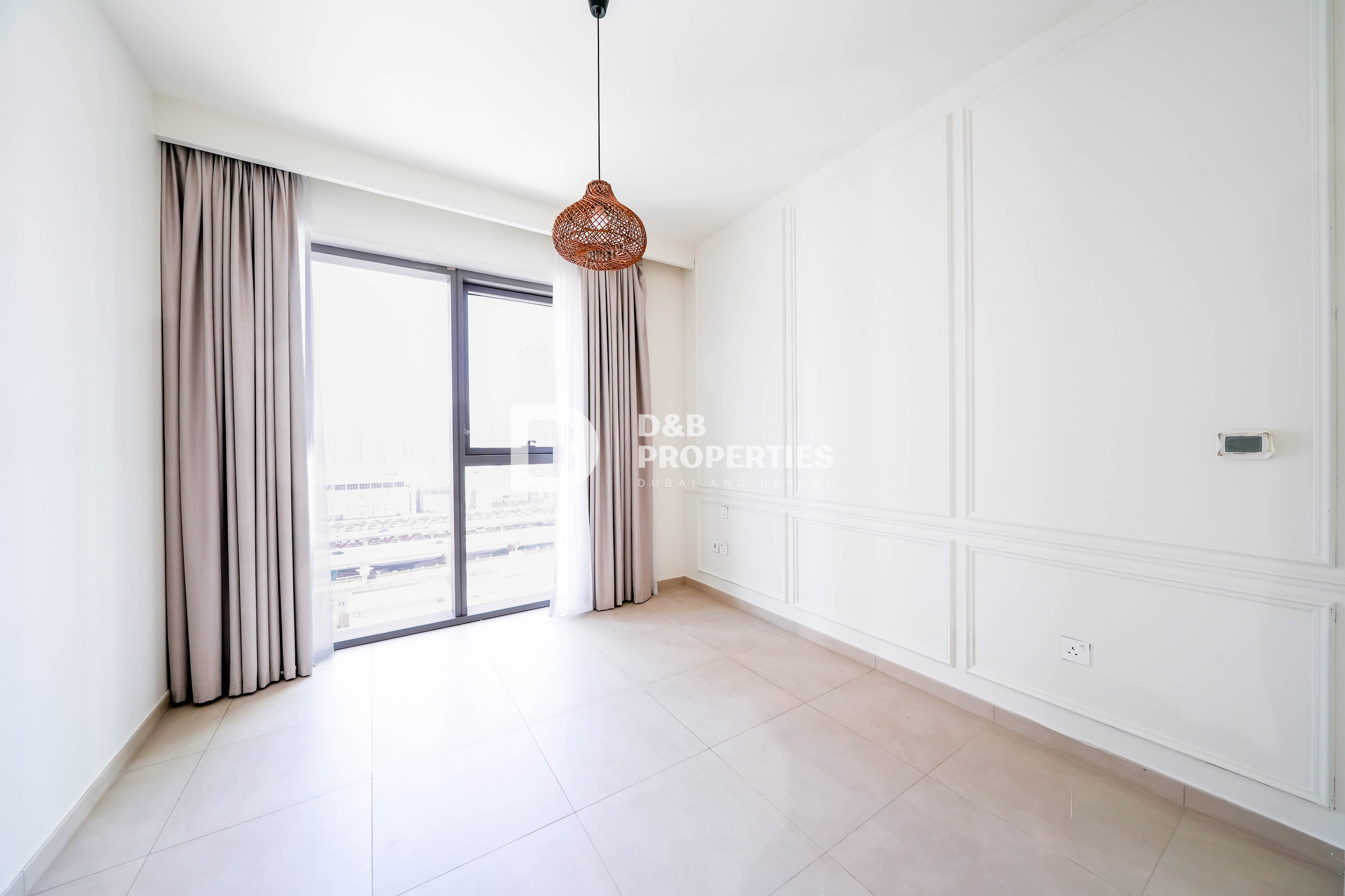 BURJ KHALIFA VIEW | READY TO MOVE | LOW FLOOR
