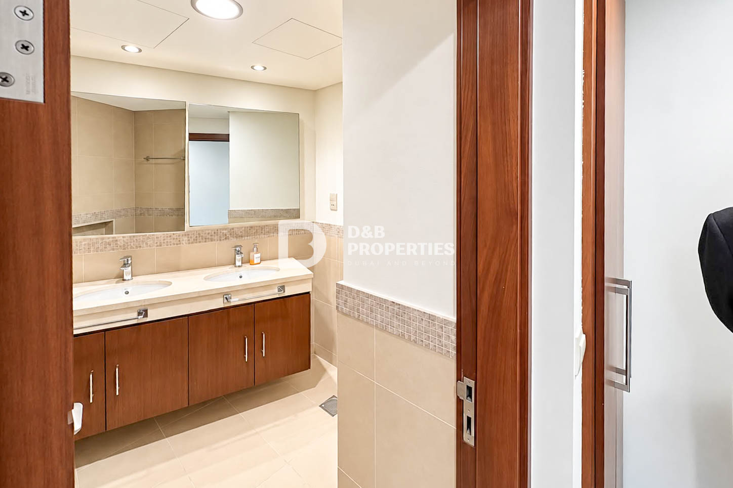Burj View | Unfurnished | Well Maintained