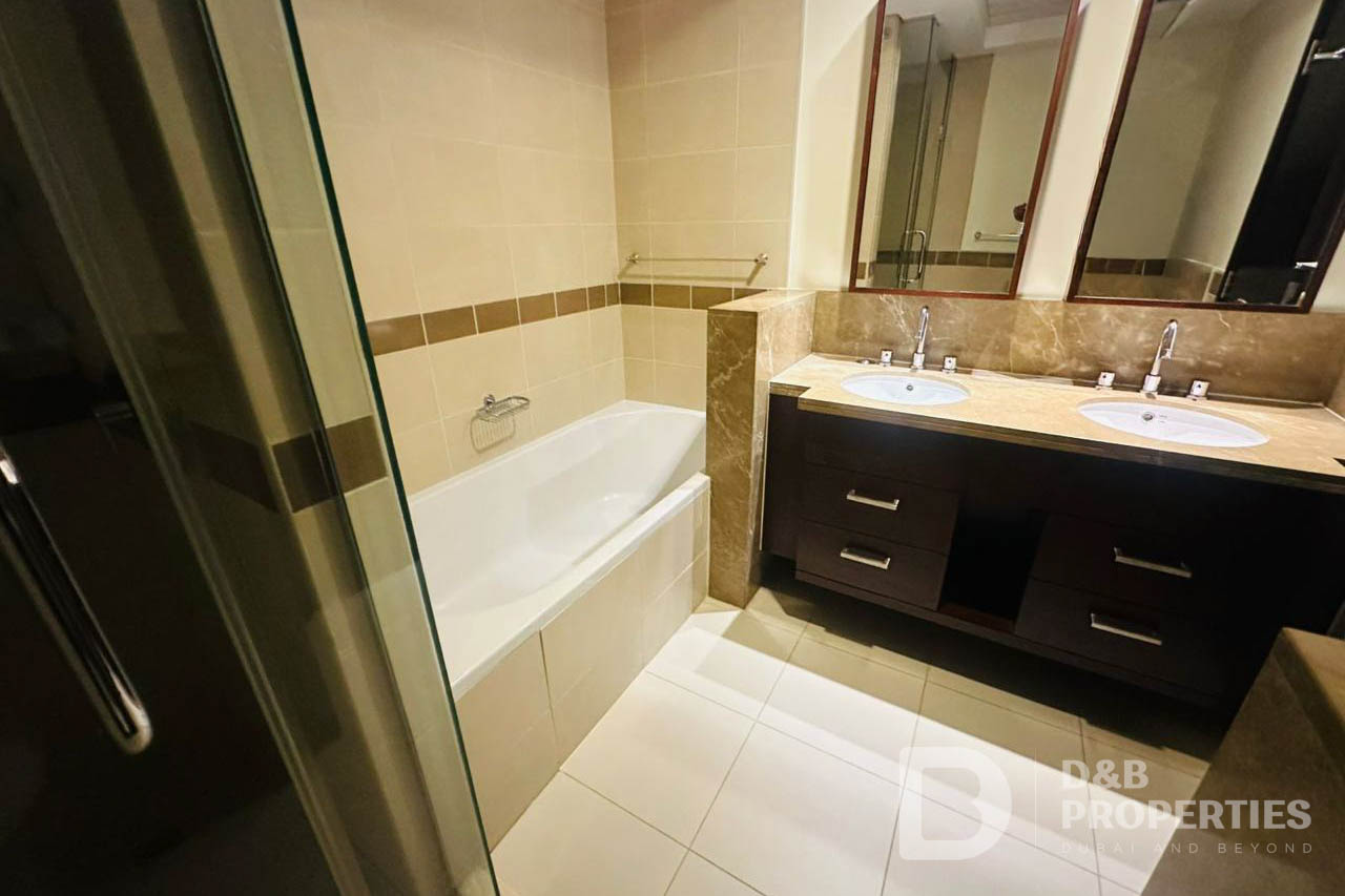 Luxury 2-Bedroom Residence | Downtown Dubai