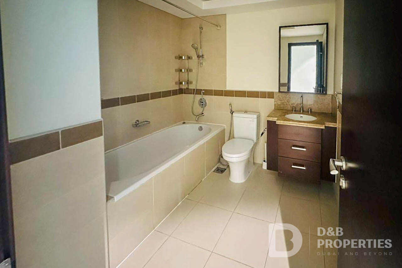 Luxury 2-Bedroom Residence | Downtown Dubai