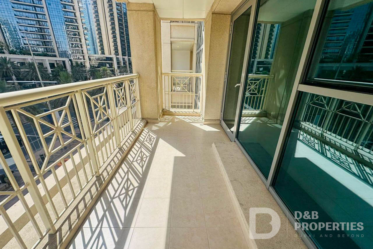 Luxury 2-Bedroom Residence | Downtown Dubai