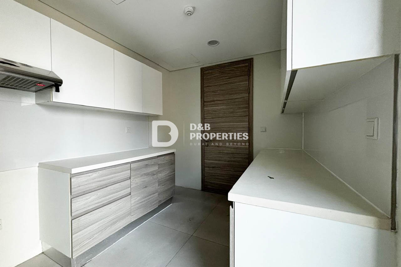 CANAL VIEW | READY TO MOVE | HIGH FLOOR