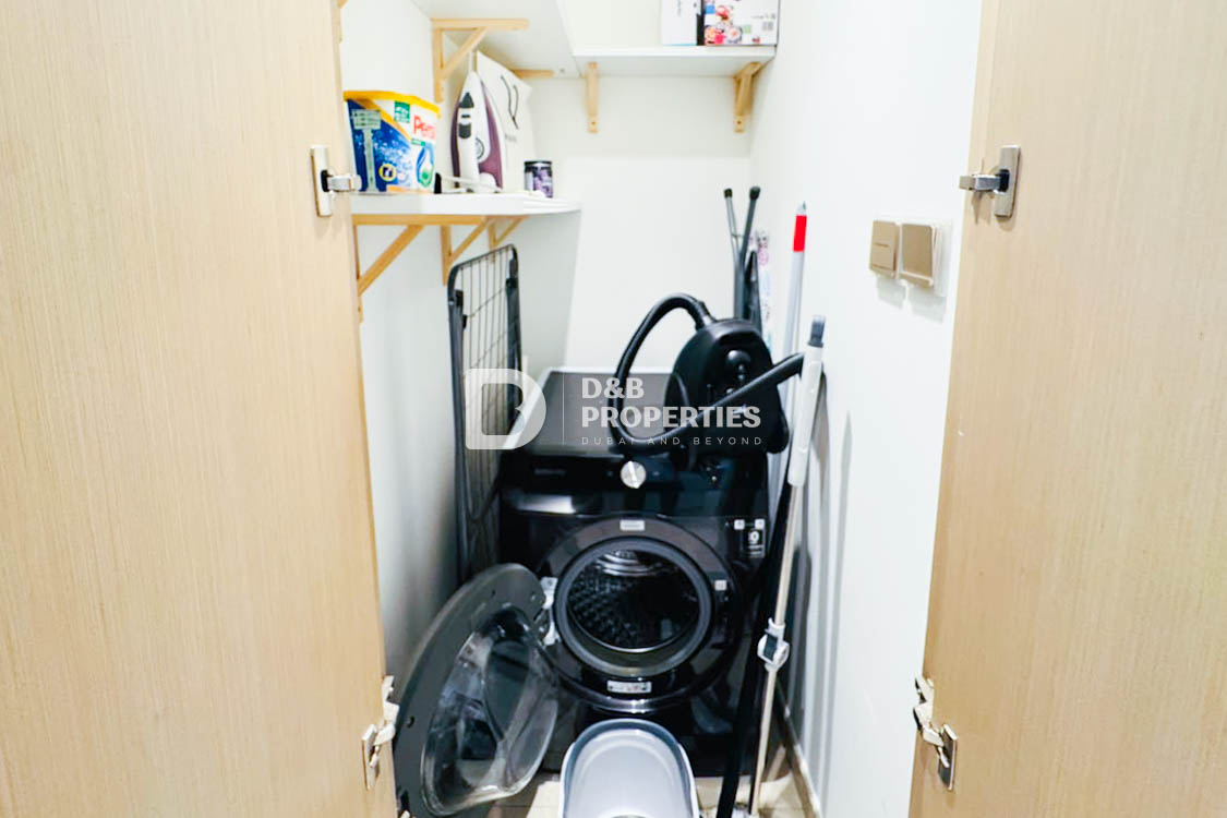 Bright and Huge 3BR | Upgraded | Burj Khalifa View