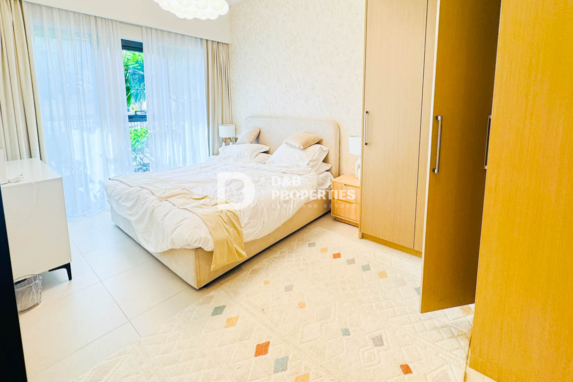 Bright and Huge 3BR | Upgraded | Burj Khalifa View