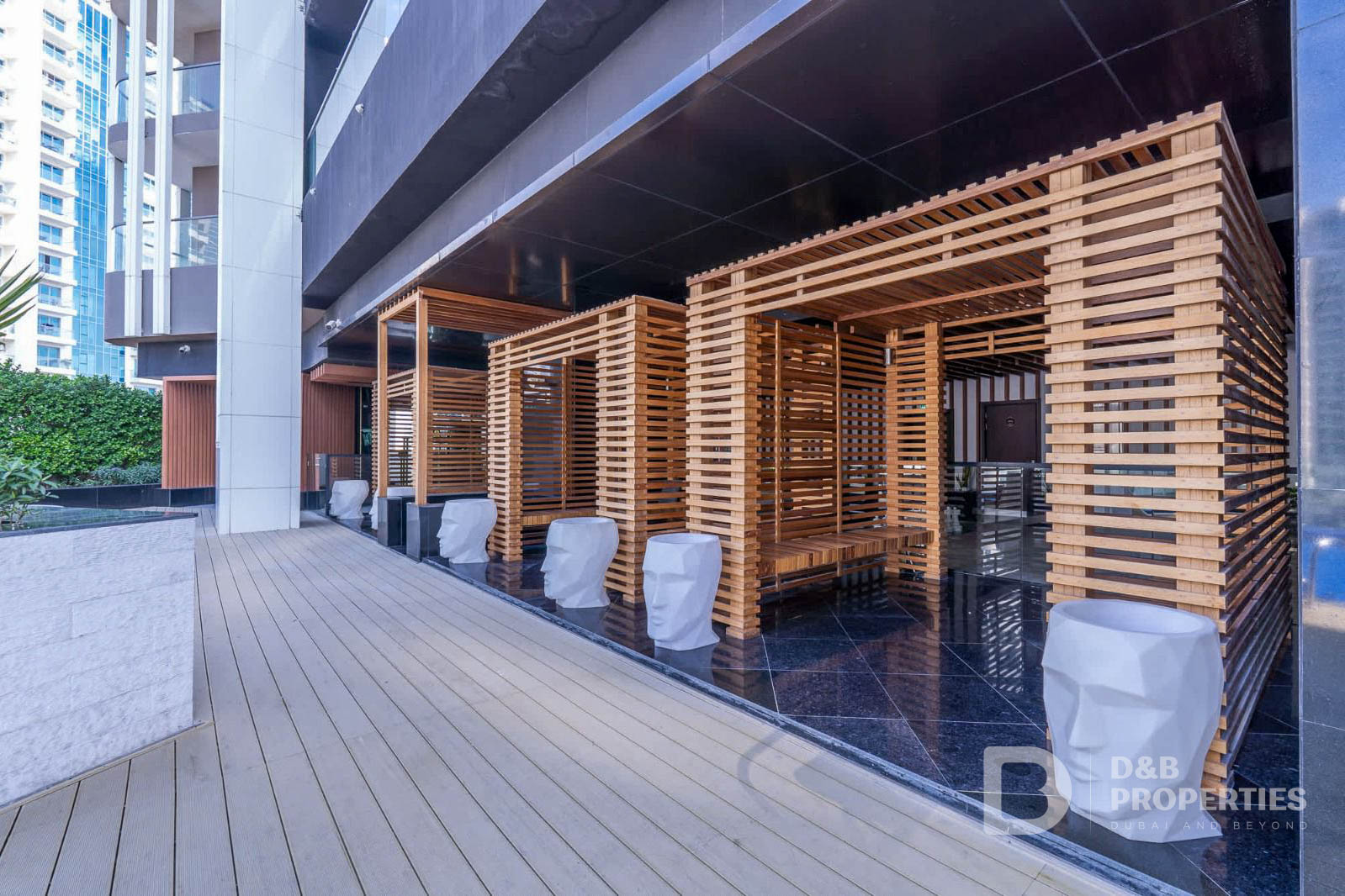 AVAILABLE NOW | FURNISHED | BIG LAYOUT
