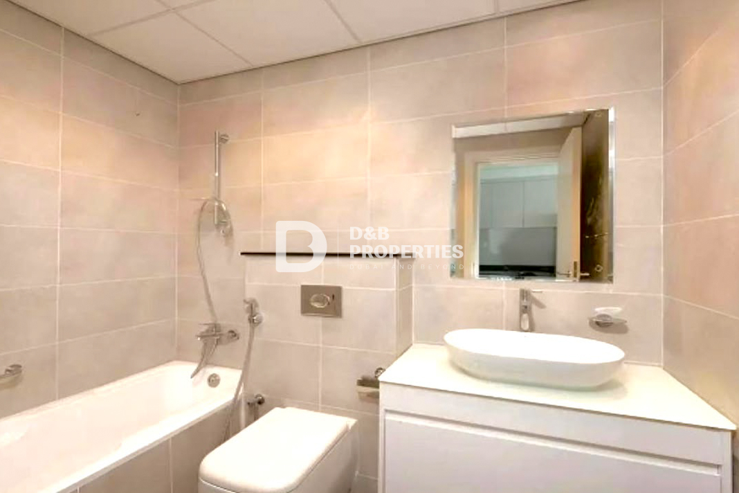 Studio with Balcony | Spacious Layout | Vacant