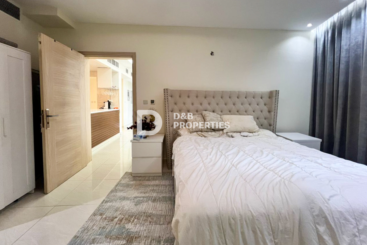 Elegant 2BR | Vacant Now | Furnished