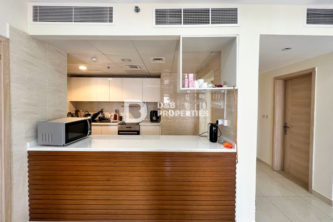 Elegant 2BR | Vacant Now | Furnished