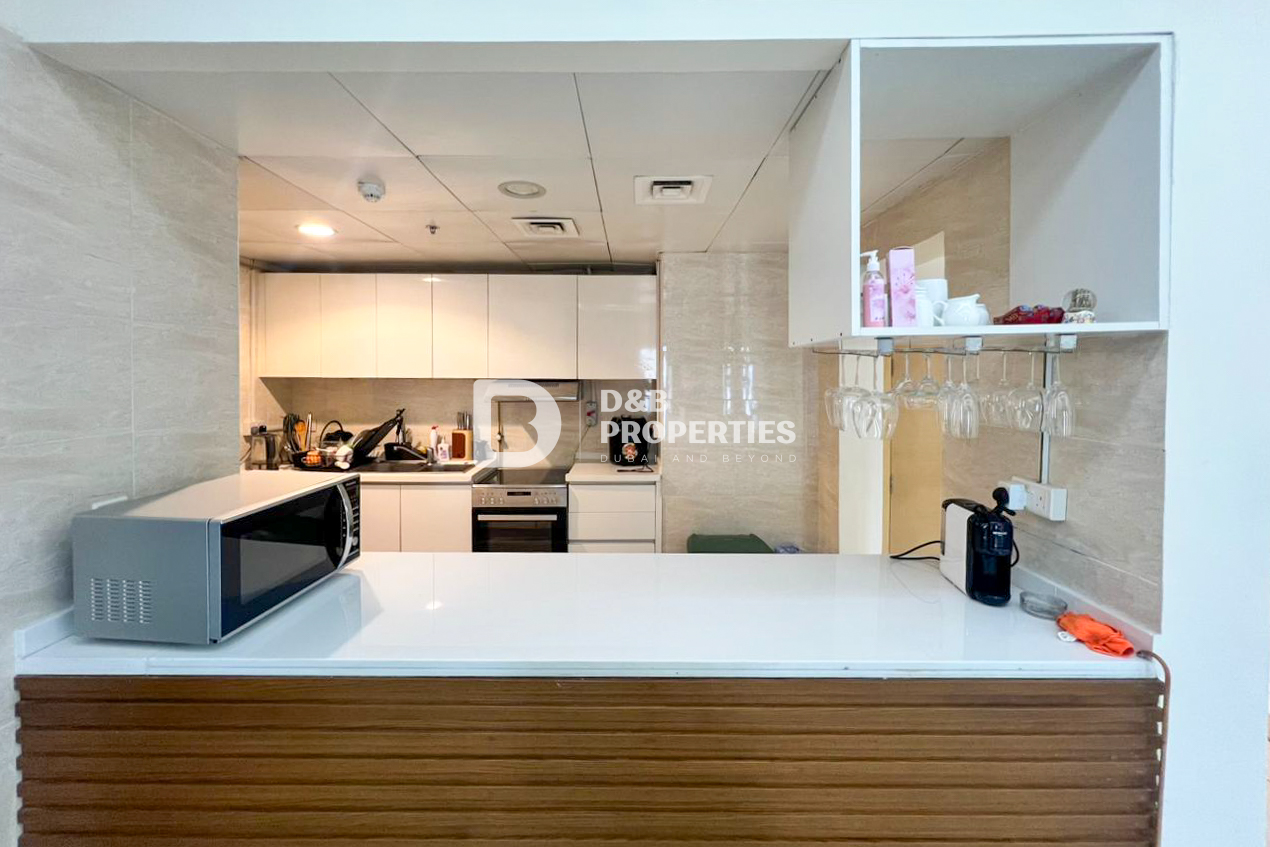 Elegant 2BR | Vacant Now | Furnished
