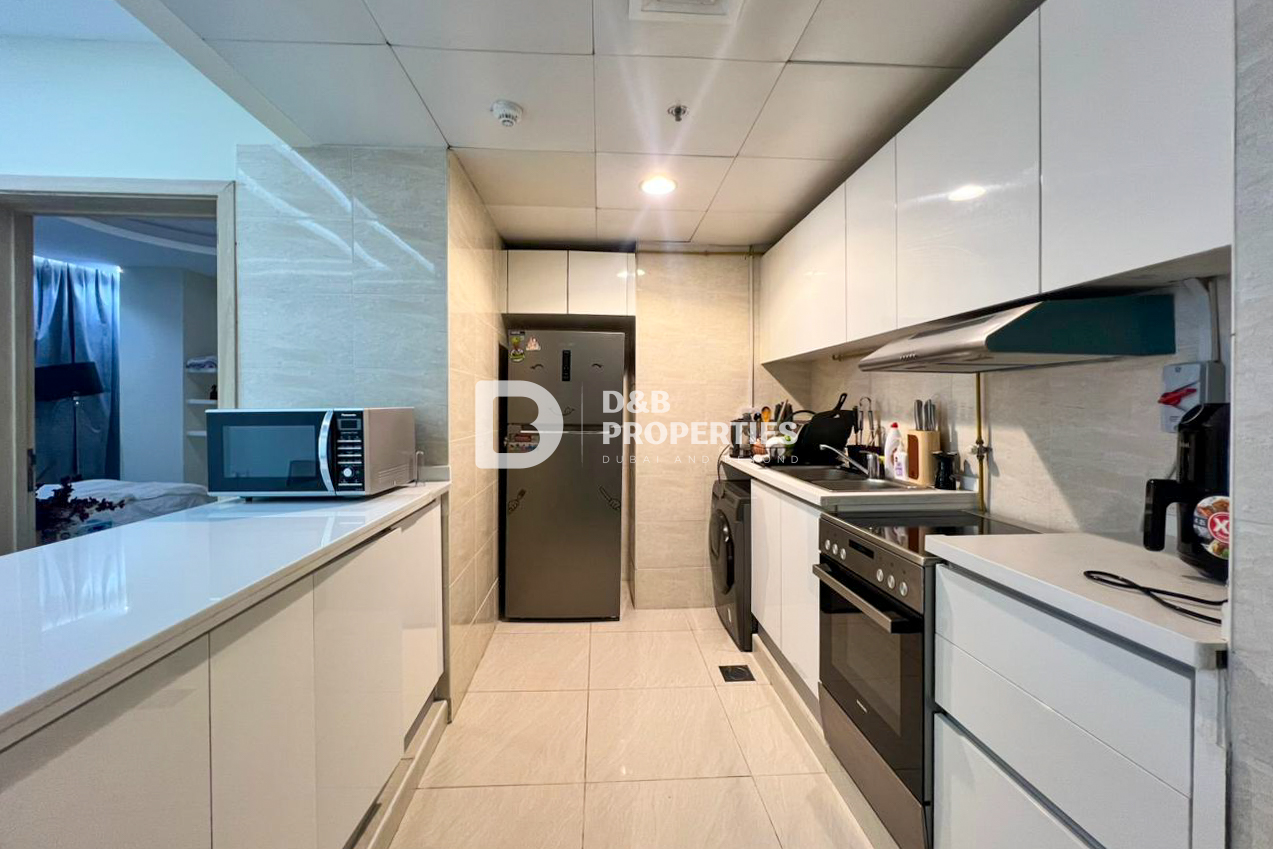 Elegant 2BR | Vacant Now | Furnished