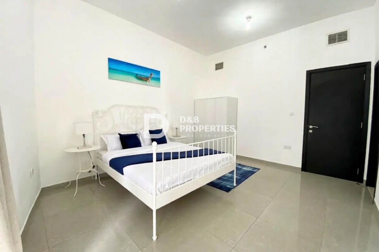 Maid room | Marina Views | Close to Beach