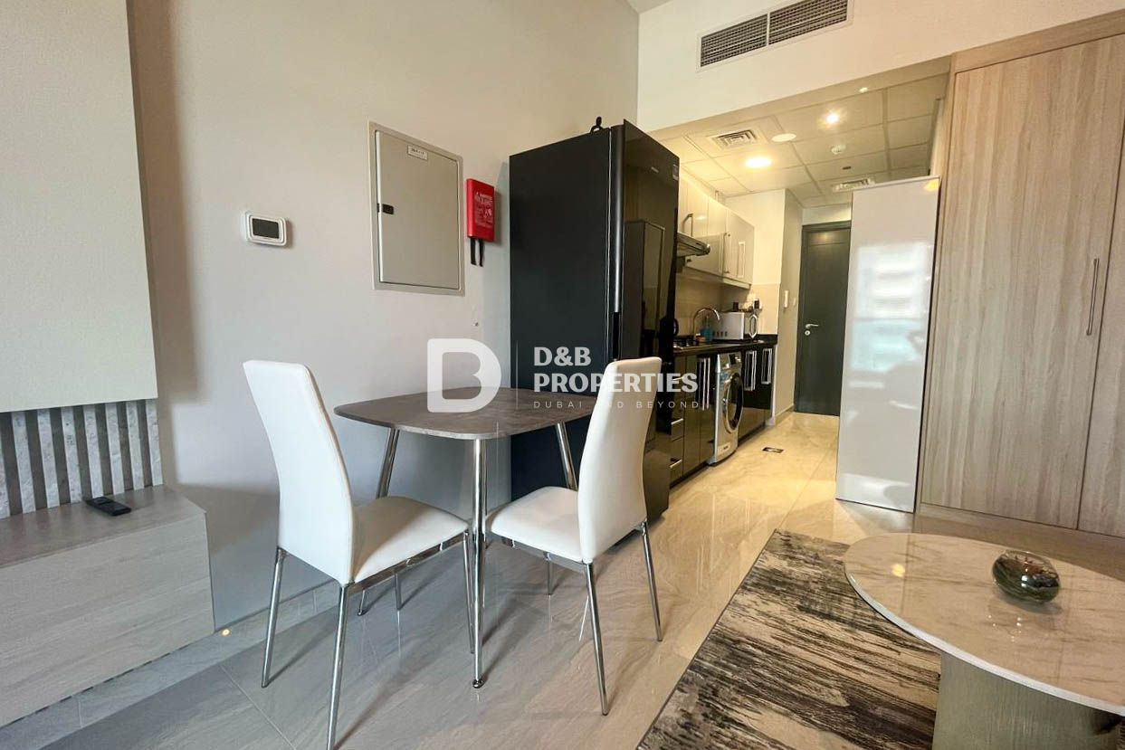 Vacant | Fully Furnished | Upgraded