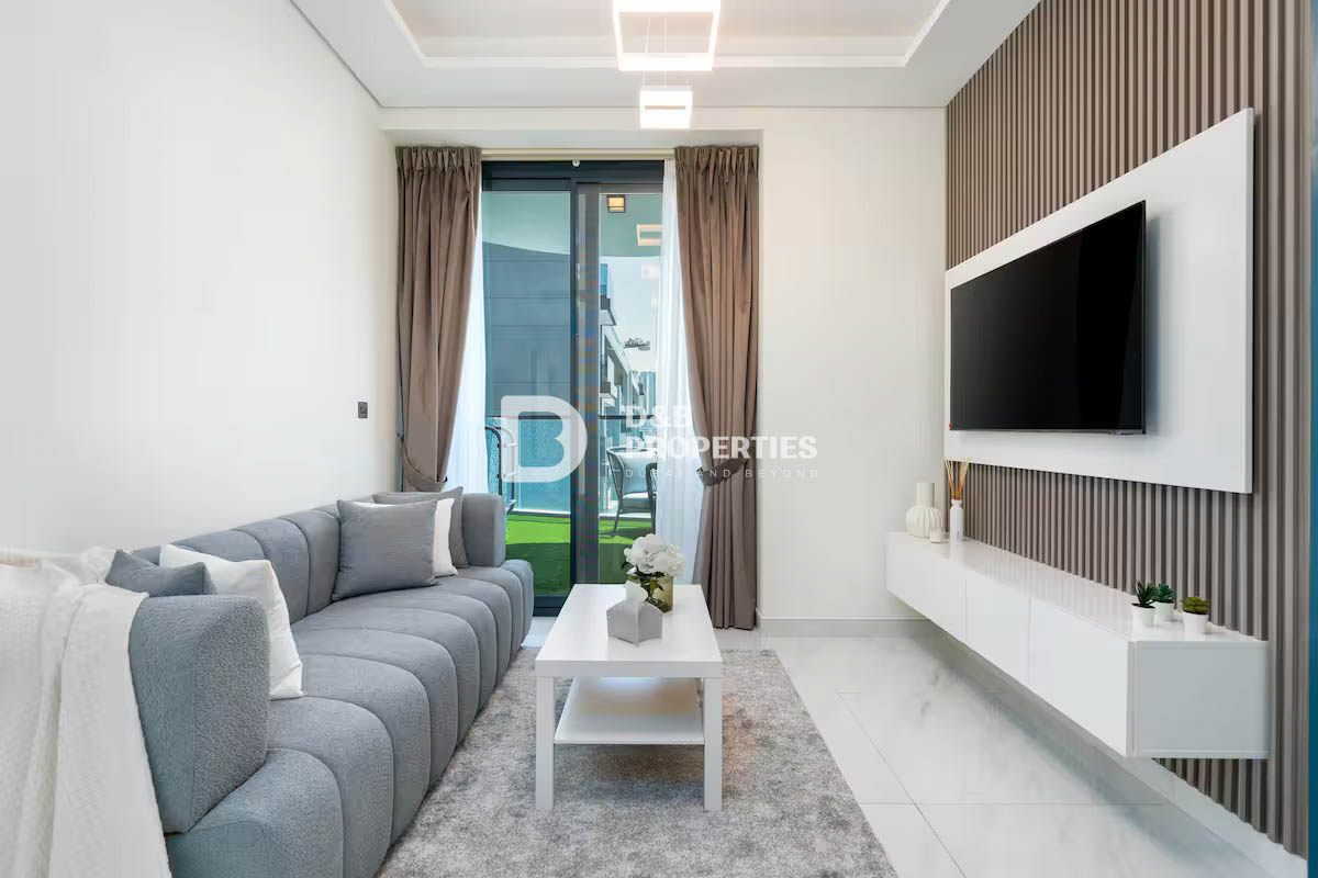2 Bedroom | Private Pool | Corner unit | Rented