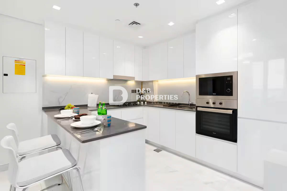 2 Bedroom | Private Pool | Corner unit | Rented