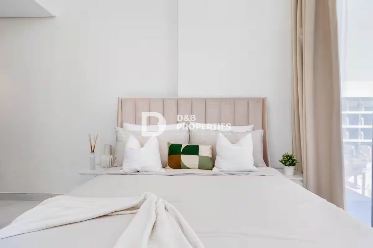 2 Bedroom | Private Pool | Corner unit | Rented
