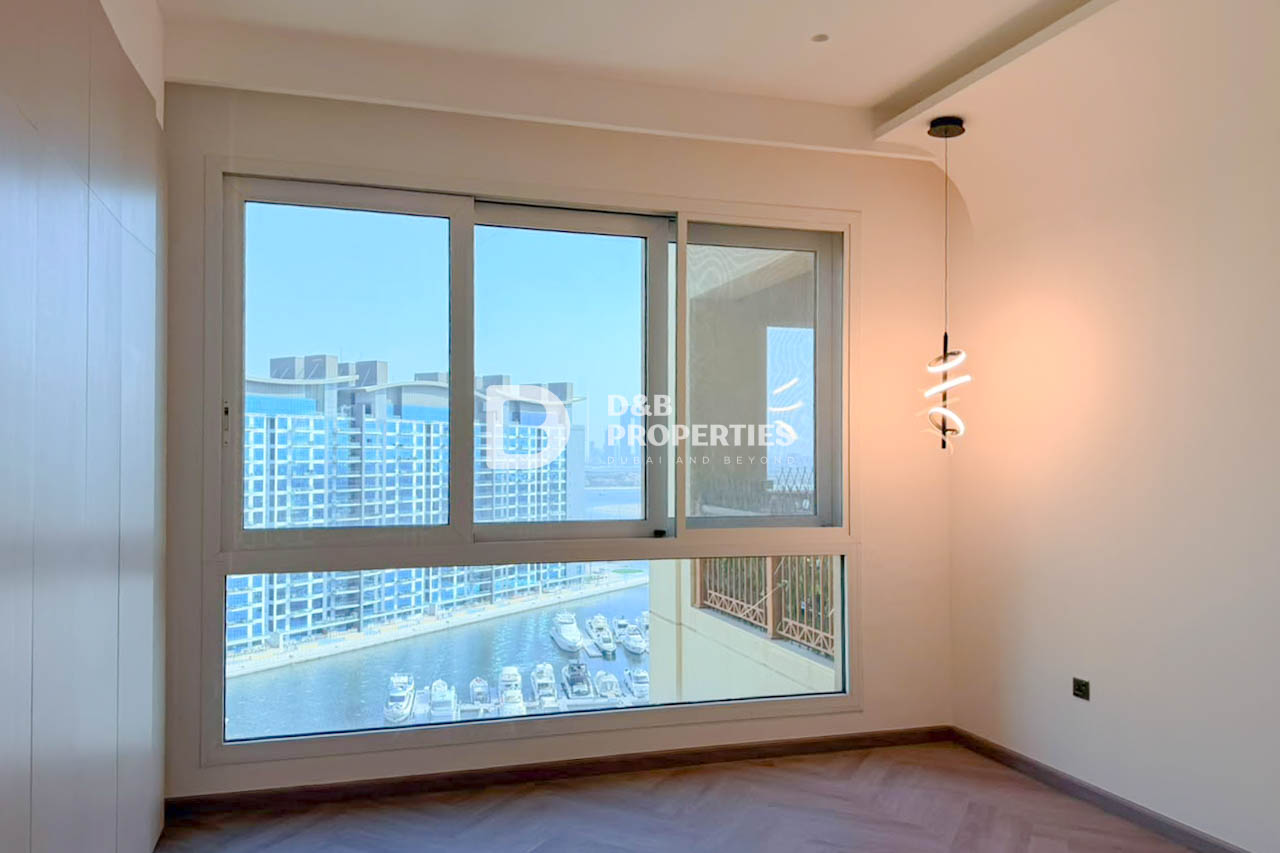 Upgraded Type C | Marina & Palm View | Maid's Room