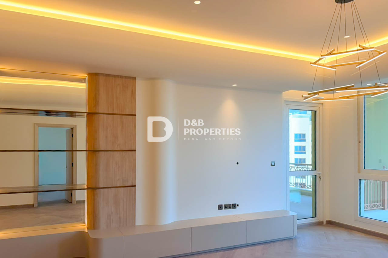 Upgraded Type C | Marina & Palm View | Maid's Room