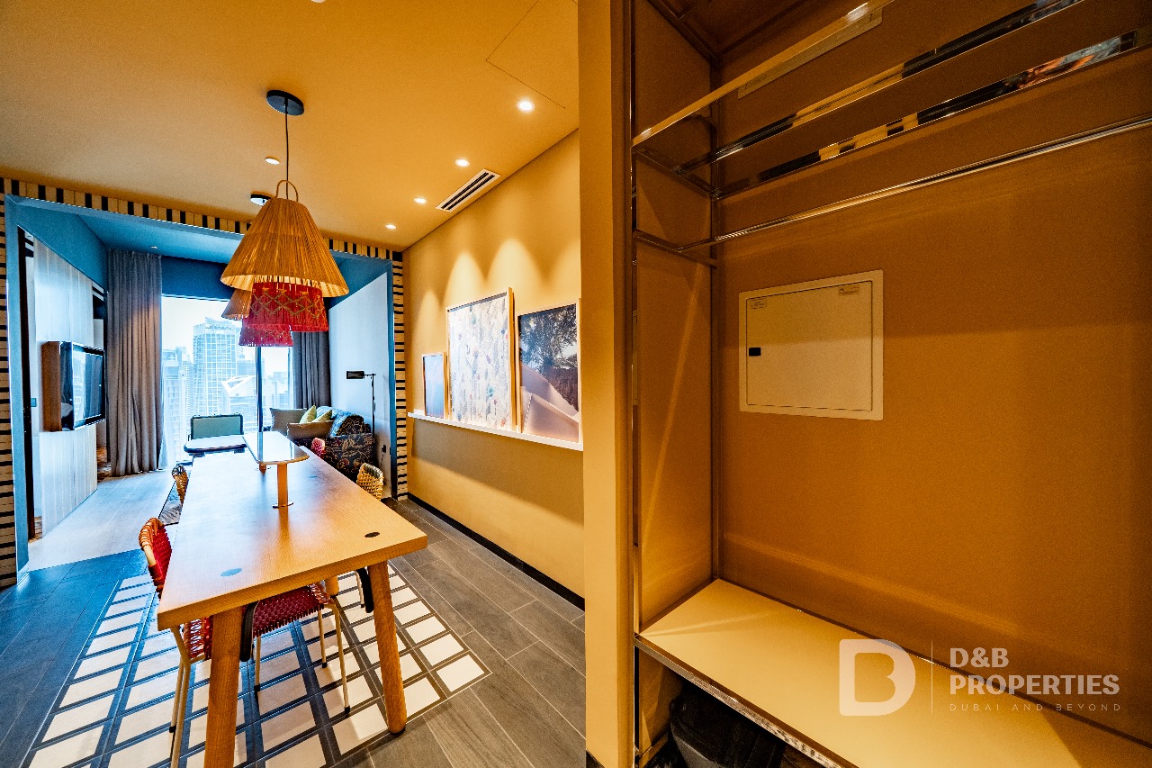 Skyline View | High Floor | Negotiable