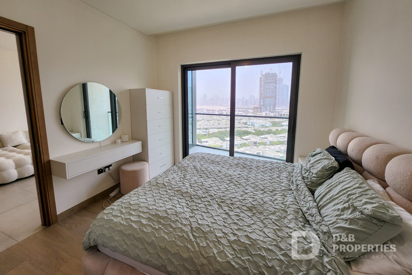 Community View | Mid Floor | Vacant
