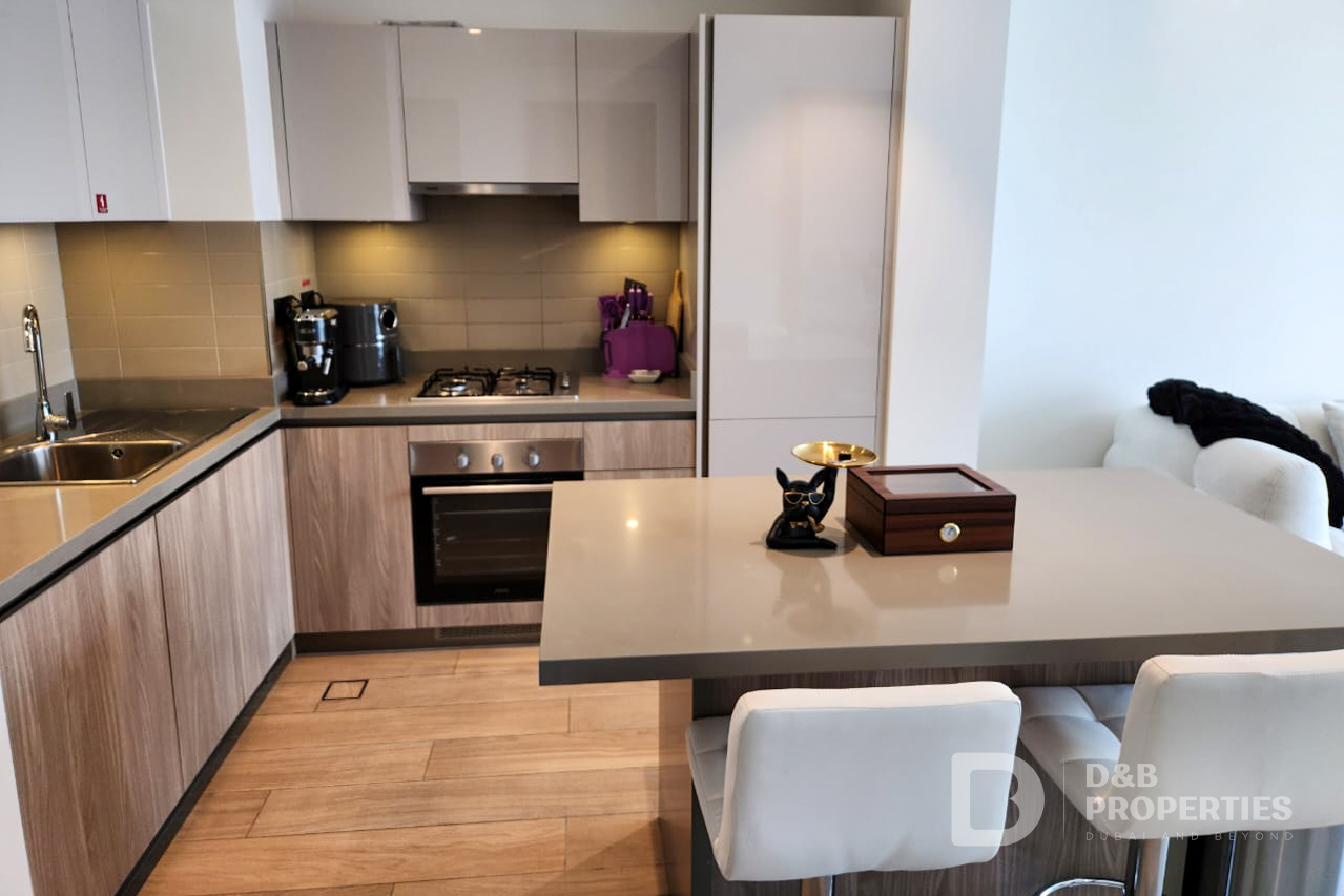 Community View | Mid Floor | Vacant