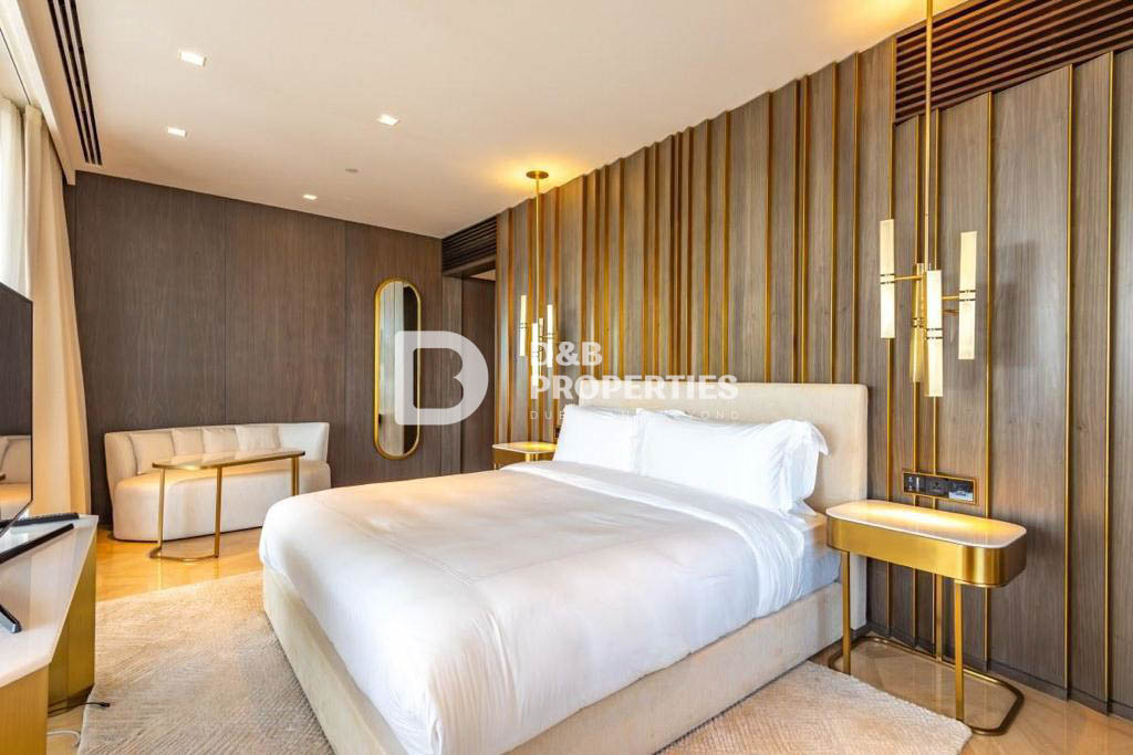 Corner Unit | Fully Furnished | Sea & Palm View