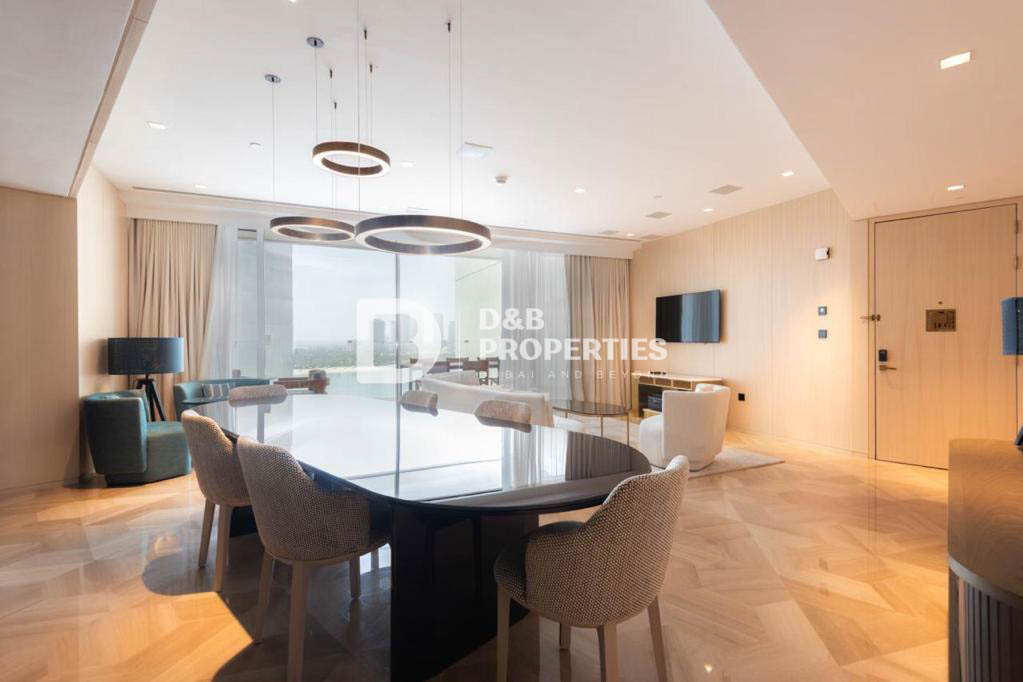 Corner Unit | Fully Furnished | Sea & Palm View