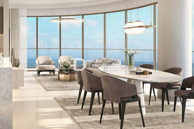 Spacious Panoramic Residence in Emaar Beachfront