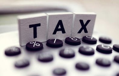 UAE INTRODUCES 9% CORPORATE TAX ON BUSINESS PROFITS